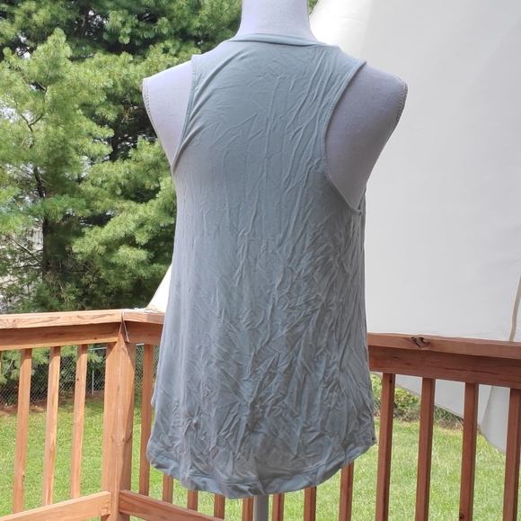 Aeo soft & sexy light blue tank small - Picture 3 of 5